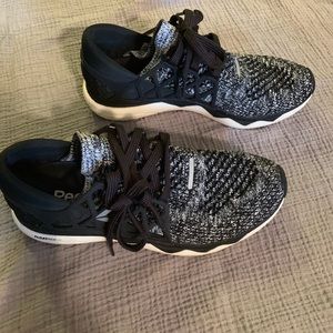 Reebok Floatride Sneakers